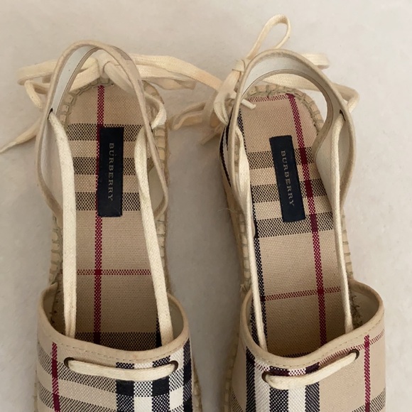 Burberry | Nova Check Canvas Closed Toe Tie Slingback Espadrilles EU 39/US 9 - Picture 5 of 14